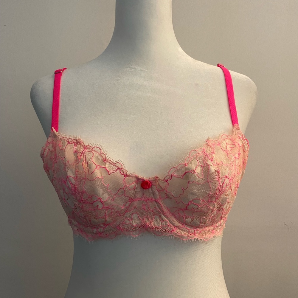 Victoria’s Secret Pink Floral Bra - 34C